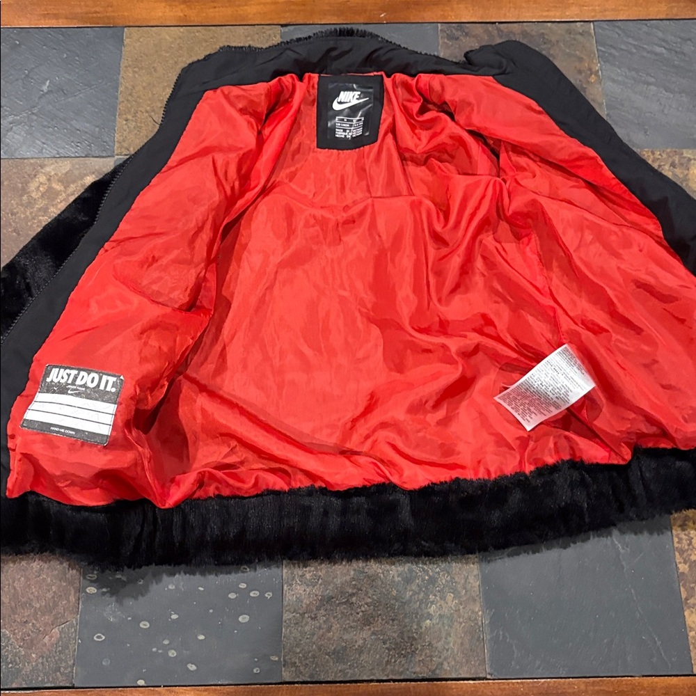 NIKE Black with white swoosh Fuzzy Faux Fur Jacket. Size 5/6 youth. EUC - Picture 5 of 6